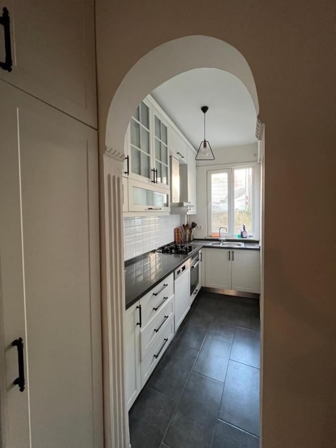 Centrally Located, 2+1 House In Taksim, Cihangir Apartman Isztambul Kültér fotó
